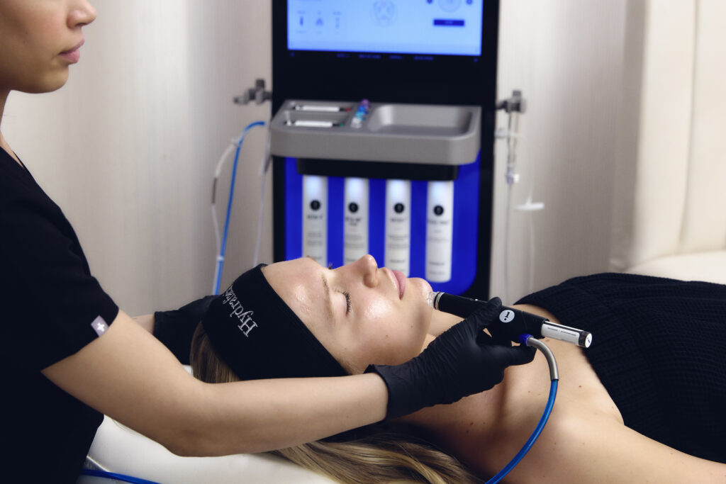 апаратна косметологія Hydrafacial